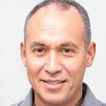 Dr. Yevin Chen, Optometrist