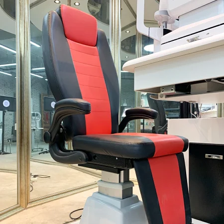 Comfortable Patient Seat with Electric Adjustments Comfortable Patient Seat with Electric Adjustments